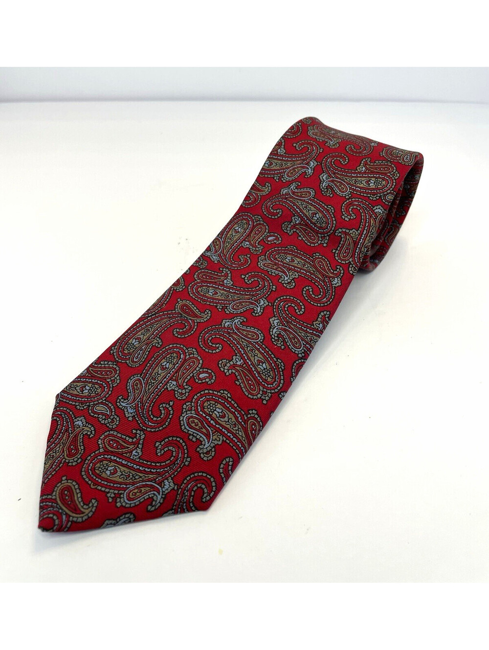 Hardy Amies Men's Woven Silk Red/Gray Paisley Pointed Neck Tie [COPY]
